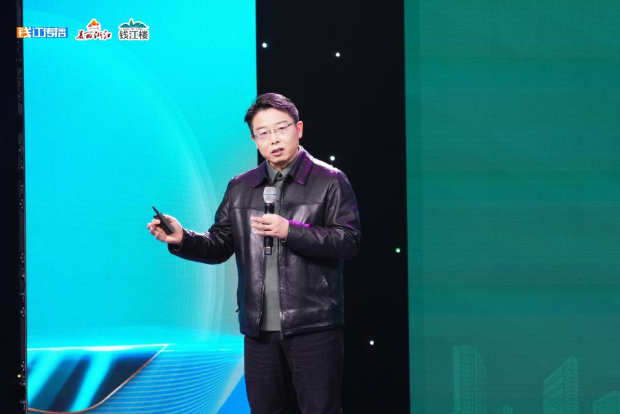 1770624795353096aEr0.jpg ZSR05424.jpg